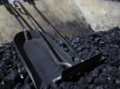 Masz piec na ekogroszek? Sprawdź terminy i kary, bo od tego roku ruszają kontrole