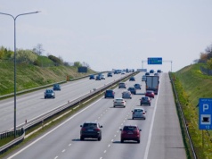 Nie tylko za szybko. Jechał 54 km/h i stracił prawo jazdy