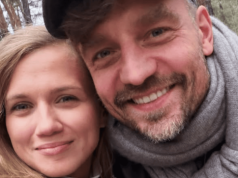 Kaczorowska wywołała falę plotek o ciąży. Pokazała brzuch. Jest czego gratulować