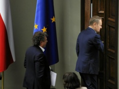 Co z dopłatami do paliwa? Wiceminister: "Dalsze drenowanie budżetu ryzykowne"