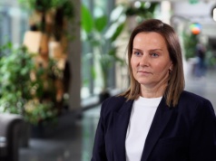 Nastolatki powszechnie korzystają z internetu i sztucznej inteligencji. Jednak ich wysokie kompetencje cyfrowe to mit