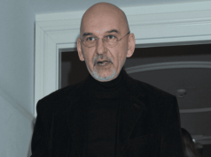 Dramatyczna sytuacja polskiego aktora. Nie miał na pogrzeb matki i otarł się o śmierć. W takiej sytuacji jest teraz