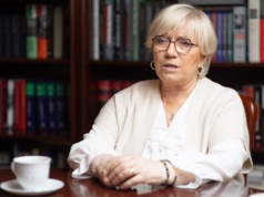 TYLKO U NAS. Przyłębska zdecydowanie o pseudoślubowaniu!