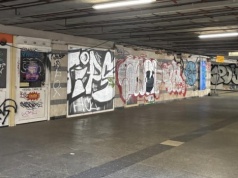 Ukryte "Las Vegas" z narkotykami w przejściu podziemnym pod Targową. "Największa patologia w Warszawie?"