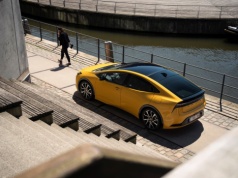 Toyota obniża ceny Priusa