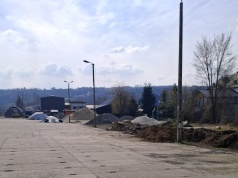 Można zostawić samochód i jechać dalej do pracy. Gromnik wybuduje Park&Ride