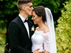 Małżeństwo na receptę? Naukowcy: zmniejsza ryzyko groźnej choroby