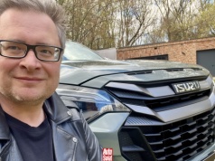 Obejrzałem pierwszy w Europie egzemplarz nowego Isuzu D-Max. W środku to nie auto użytkowe, ale SUV