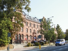 Olsztyn. 51-latek stracił 62 tys. zł. Oszuści byli bezwzględni