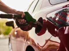 Ceny paliw w dół? Zadecyduje wynik negocjacji