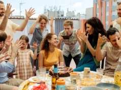 Film „Dźwięki miłości”: jak to jest być niesłyszącą, która rodzi słyszące dziecko?