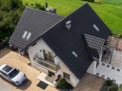 Dachówka ceramiczna TITANIA - pokrycie dachu odporne na zmieniające się trendy