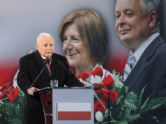 "Kłamstwo smoleńskie ciągle trwa". Mocne wystąpienie Jarosława Kaczyńskiego