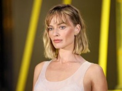 Nie do poznania na starym zdjęciu. Tak wyglądała Margot Robbie jako nastolatka