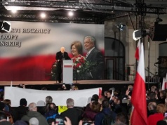 Kaczyński: "Wzywam wszystkich, żeby mówili prawdę. Że to był zamach smoleński". ZOBACZ ZDJĘCIA