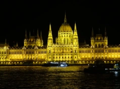 Przegląd zagraniczny: W niedzielę zdecyduje się przyszłość Węgier