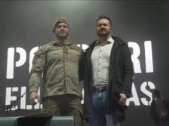 Niebywałe sceny w Budapeszcie. Na scenie dwaj nieoczekiwani goście