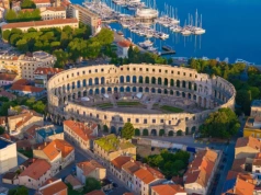 W tym mieście poczujesz się jak w Rzymie. Lot z Polski trwa tylko 90 minut