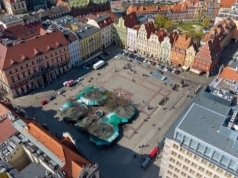 Koniec nocnych „popisów”? Plac Solny zamknięty dla aut nocą i w weekendy