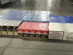 Nielegalne papierosy i krajanka tytoniowa zabezpieczone przez policjantów