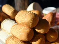 Bacowie pilnie poszukiwani. Może zniknąć prawdziwy oscypek