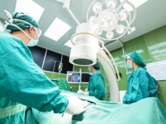 Koniec z 33 dniami na koszt firmy. ZUS ma przejąć chorobowe już od 15. dnia