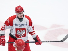 Reprezentacja Polski w hokeju na lodzie wygrała z Litwą. W sobotę rewanż