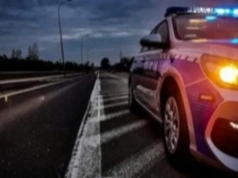 44-latka szła w nocy drogą ekspresową tuż obok pędzących aut. Chciała dojśc pieszo do Lublina...