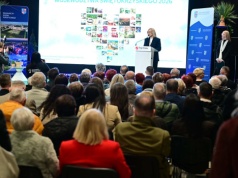 Oficjalna inauguracja sezonu turystycznego przez Urząd Marszałkowski Województwa Świętokrzyskiego podczas targów SLOWTRAVEL