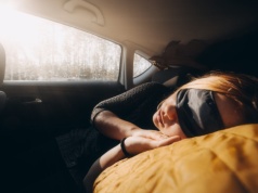 Kierowcy wciąż to robią. Jeden nawyk podczas postoju i mandat gotowy