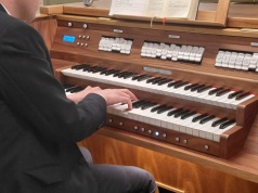 Muzyka, która prowadzi do światła. Wyjątkowe nabożeństwo w Nowym Sączu