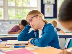 Wyższa średnia i szansa na studia. Jak wczesne wykrycie ADHD zmienia przyszłość uczniów