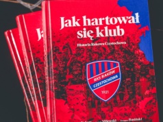 Raków Częstochowa wznawia sprzedaż książki „Jak hartował się klub”. Pierwszy nakład wyprzedał się błyskawicznie