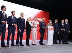 Tusk: To piątka Putina i także Kaczyńskiego. Ludzie z PiS, Nawrockiego, Mentzena są tam, gdzie chce tego Putin