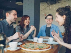 Dziwne podobieństwo języków. Mówimy inaczej, myślimy tak samo