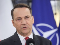 Sikorski znów na tajnym zebraniu grupy Bilderberg. Komu służy?