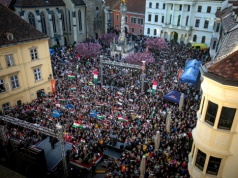 Fatalne sondaże dla Viktora Orbána. Węgrzy uwierzyli w rewolucję i zmianę