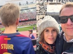 RZADKI WIDOK: Maciej Stuhr zabrał syna na mecz FC Barcelony. 10-letni Tadeusz upodobnił się do taty? (FOTO)