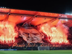 Legia Warszawa z sercem dla Jacka Magiery. Poruszające sceny na trybunach