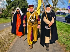 Obchody rocznicy bitwy pod Legnicą - złożenie kwiatów w Legnickim Polu i Marsz Henryka Bobożnego (FOTO)