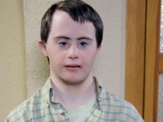 Grał Maćka w "Klanie". Tak dziś wygląda 37-letni serialowy brat Kaczorowskiej