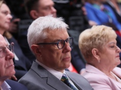 Giertych vs. reporter wPolsce24. Co z przelewami i Rosjanką?