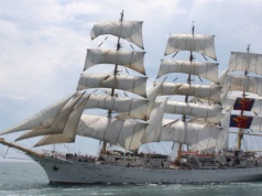 „Dar Młodzieży” popłynie na jubileusz do USA