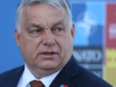 Jak Fidesz kupuje wyborców. Dr Schmidt: Węgrzy dostawali przed Wielkanocą prezenty