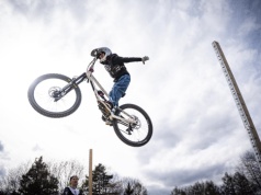 Sezon downhillowy startuje na górze Żar. Przed nami pierwsza runda National Downhill League 2026