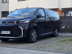 Przejechałem 1500 km Toyotą ProAce Verso. To dyrektorska fura, ale pod znaczkiem kryje się Francuz
