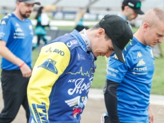 Żużel. Dudek o kłopotach ze startami, przyszłości w Toruniu i roli ojca (WYWIAD)