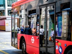 Tap-and-go. Jedna karta wystarczy na całą podróż