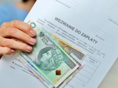 Powiat tonie w długach. "Ludzie nie potrafią gospodarować pieniędzmi"