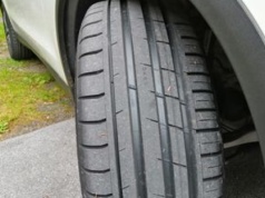 Test letnich opon 235/35 R19. Coś dla szybszych aut